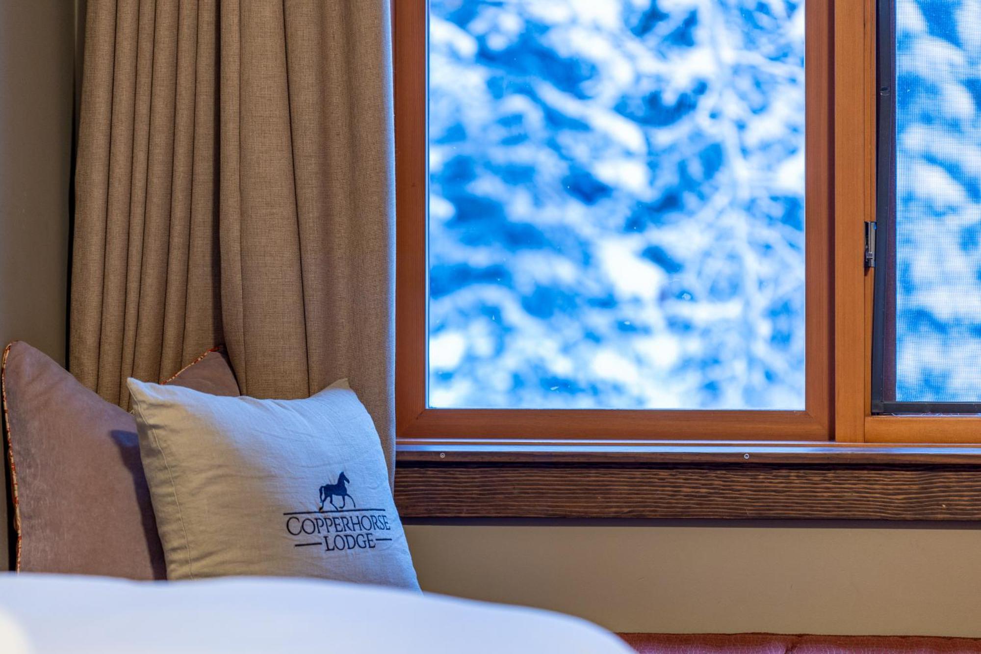 Copper Horse Lodge Golden Extérieur photo