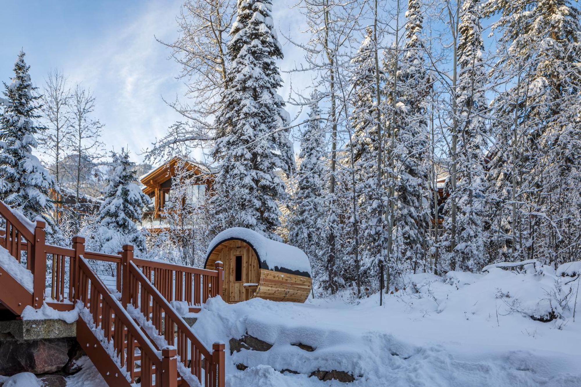 Copper Horse Lodge Golden Extérieur photo