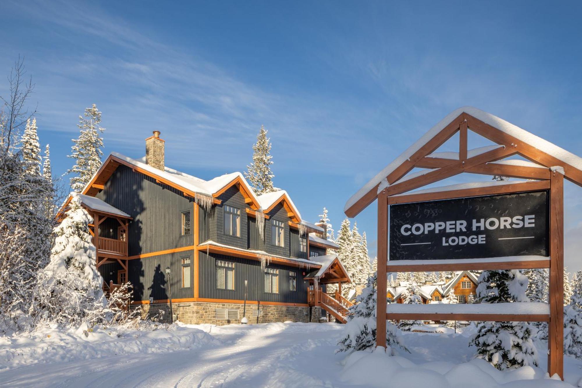 Copper Horse Lodge Golden Extérieur photo